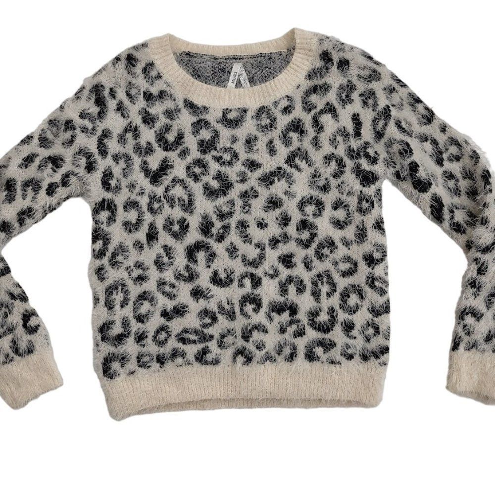 Mudd Leopard Print Sweater Fuzzy Casual Eyelash Knit XS